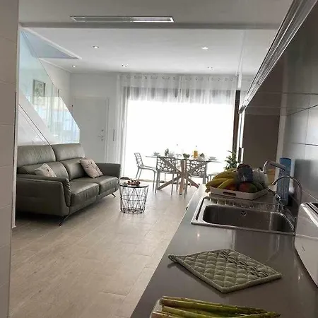 Magnifica 3 En Apartamento